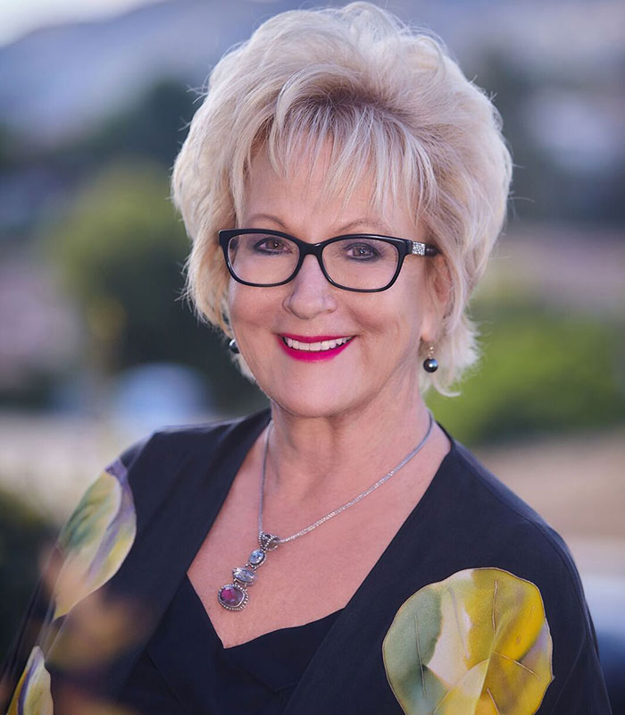 speakers-Carolyn-Gross-02
